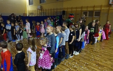 Bal Karnawałowy w Świerzowej Polskiej 8