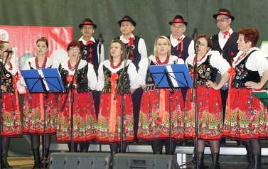 Gminny Koncert Kolęd i Pastorałek w Kobylanach 32