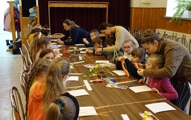  Feryjne zajęcia plastyczne dla dzieci  16