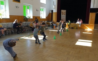 Zajęcia sportowo-rekreacyjne podczas ferii  5
