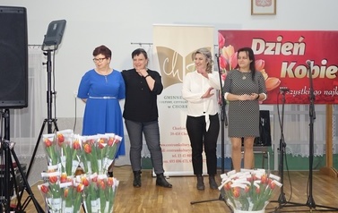 Dzień Kobiet w sali Domu Ludowego w Kopytowej 19