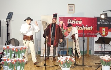 Dzień Kobiet w sali Domu Ludowego w Kopytowej 27
