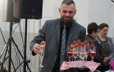 Dzień Kobiet w sali Domu Ludowego w Kopytowej 46