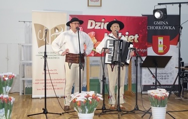 Dzień Kobiet w sali Domu Ludowego w Kopytowej 49