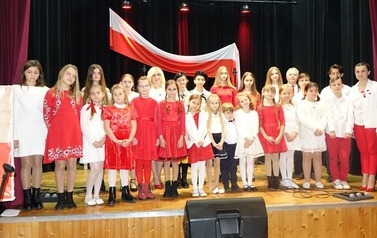 &bdquo;Koncert pieśni patriotycznych" 8