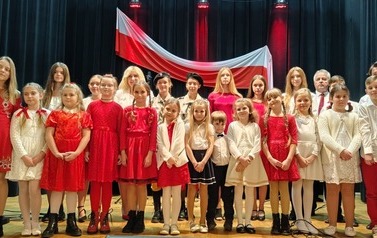 &bdquo;Koncert pieśni patriotycznych" 50