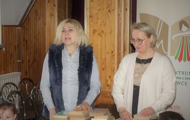 Zajęcia plastyczne - Książkowy recykling 18