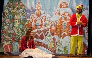 Spektakl Teatralny &bdquo;Blaszany Bębenek&rdquo; 16