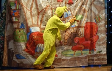 Spektakl Teatralny &bdquo;Blaszany Bębenek&rdquo; 22
