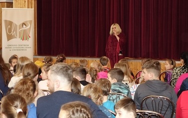 Spektakl Teatralny &bdquo;Blaszany Bębenek&rdquo; 32