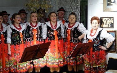  Kolędowanie w Etnocentrum Ziemi Krośnieńskiej 10