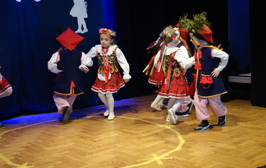 Niepubliczne Przedszkole "Misiowo" - Dzień Babci i Dziadka w Centrum Kultury 9