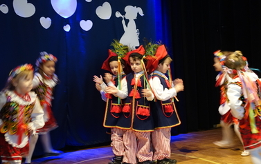 Niepubliczne Przedszkole "Misiowo" - Dzień Babci i Dziadka w Centrum Kultury 11