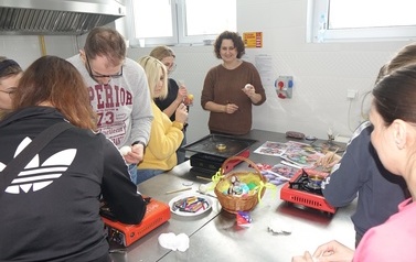 Warsztaty malowania pisanek 10