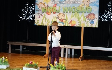 Gminny Konkurs Recytatorski dla przedszkolak&oacute;w &bdquo;Witaj Wiosno&rdquo;. 48