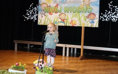Gminny Konkurs Recytatorski dla przedszkolak&oacute;w &bdquo;Witaj Wiosno&rdquo;. 61
