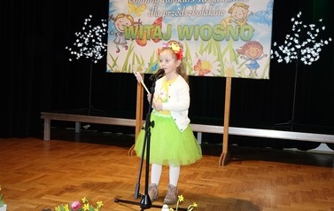 Gminny Konkurs Recytatorski dla przedszkolak&oacute;w &bdquo;Witaj Wiosno&rdquo;. 62