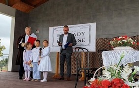 302906755_759891088315813_4480742565710151259_n