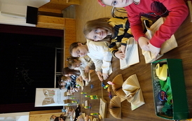 Zajęcia plastyczne - Książkowy recykling 20