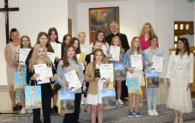 Zdjęcie do  IV Dziecięcy Festiwal Piosenki Religijnej i Patriotycznej  &bdquo;Tobie Polsko Śpiewamy&rdquo; 