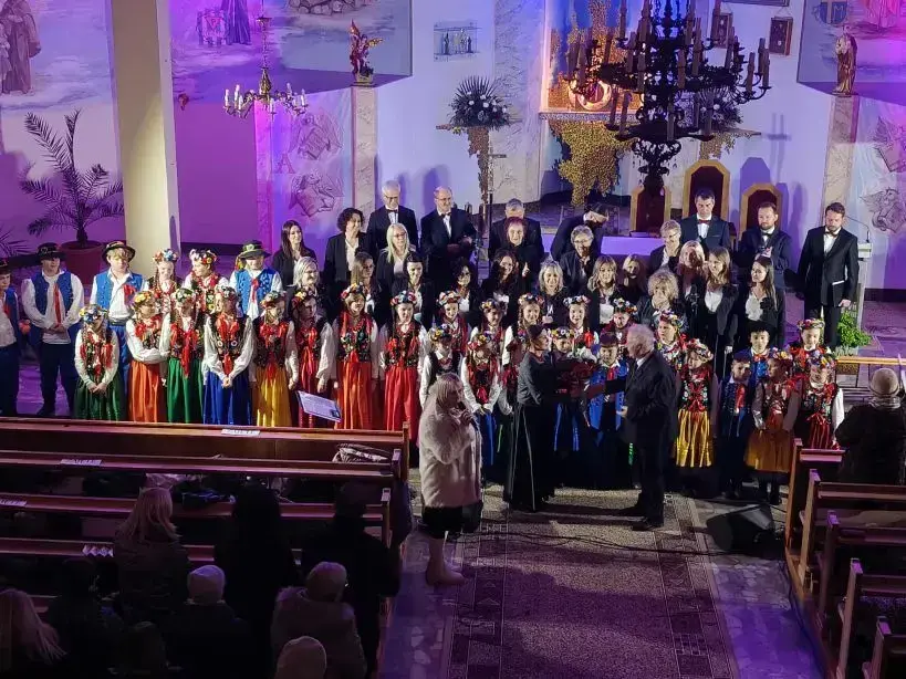 Zdjęcie do Koncert Pieśni Patriotycznych w Żeglcach &ndash; muzyczna lekcja...